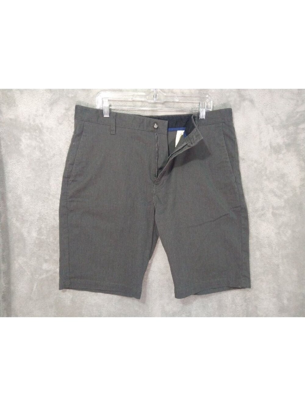 Volcom Shorts Mens 36 Gray Vmonty Chino Flat Front Skater Surf High Rise